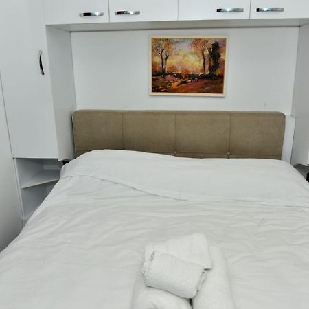 Villas Apartments Shahaj Vlorë Exteriér fotografie
