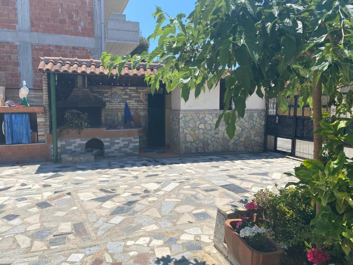 Villas Apartments Shahaj Vlorë Exteriér fotografie