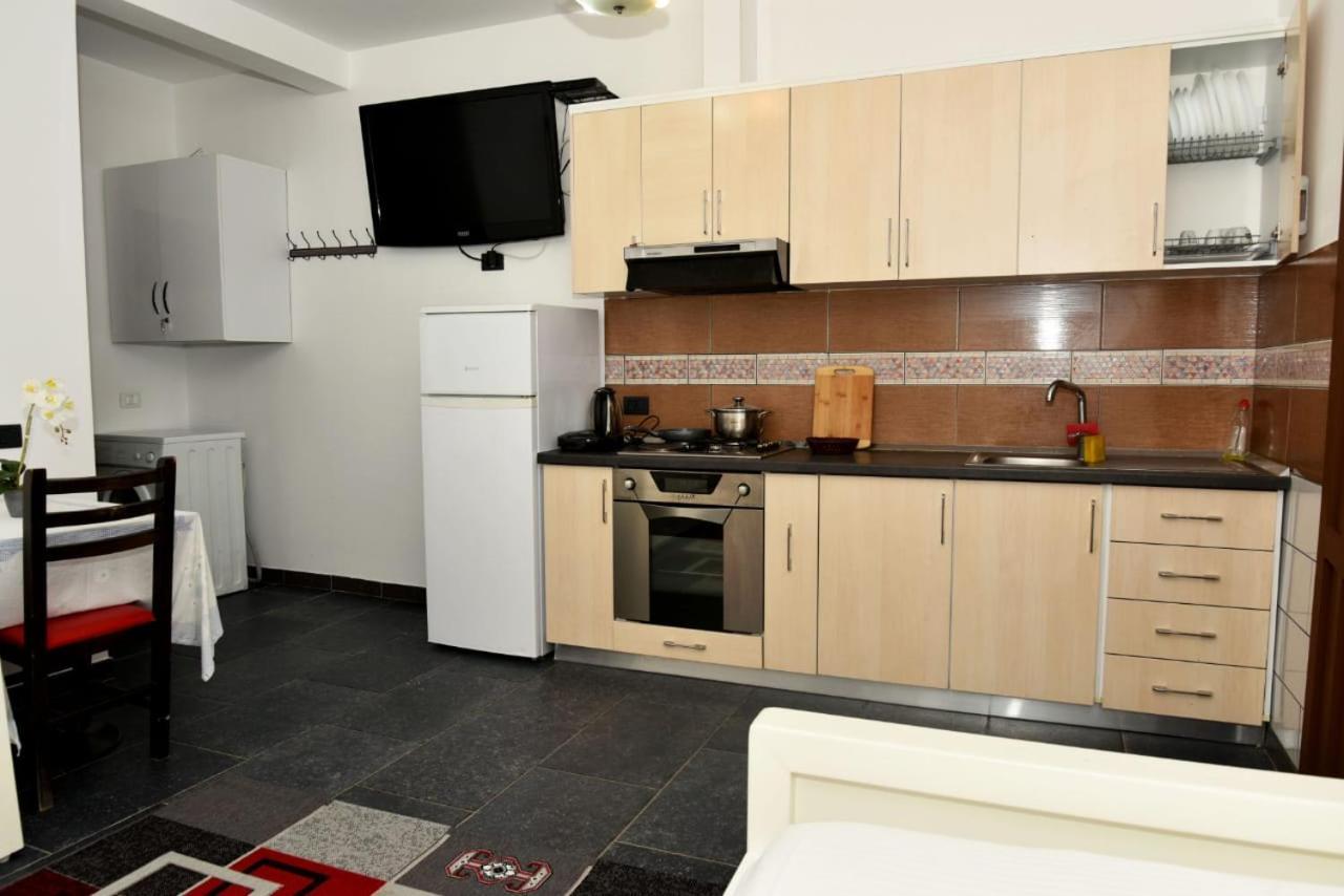 Villas Apartments Shahaj Vlorë Exteriér fotografie
