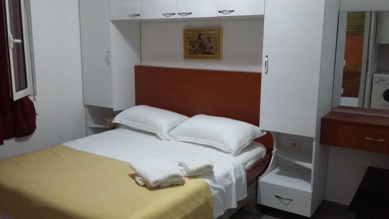 Villas Apartments Shahaj Vlorë Exteriér fotografie