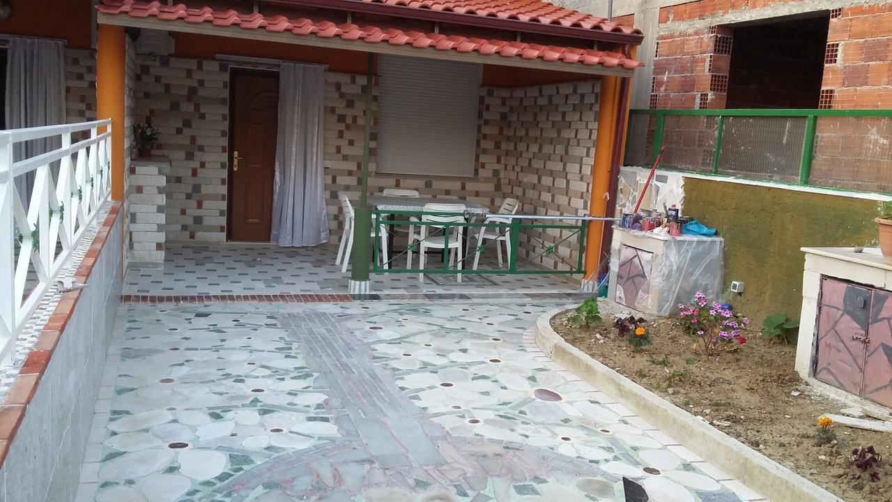 Villas Apartments Shahaj Vlorë Exteriér fotografie